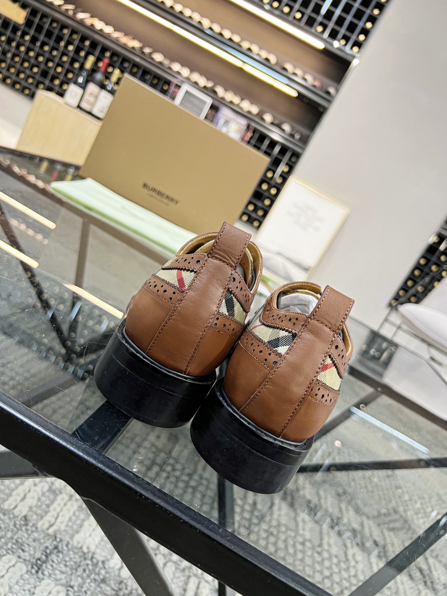 Men B*urberry Top Sneaker Maikesneakers