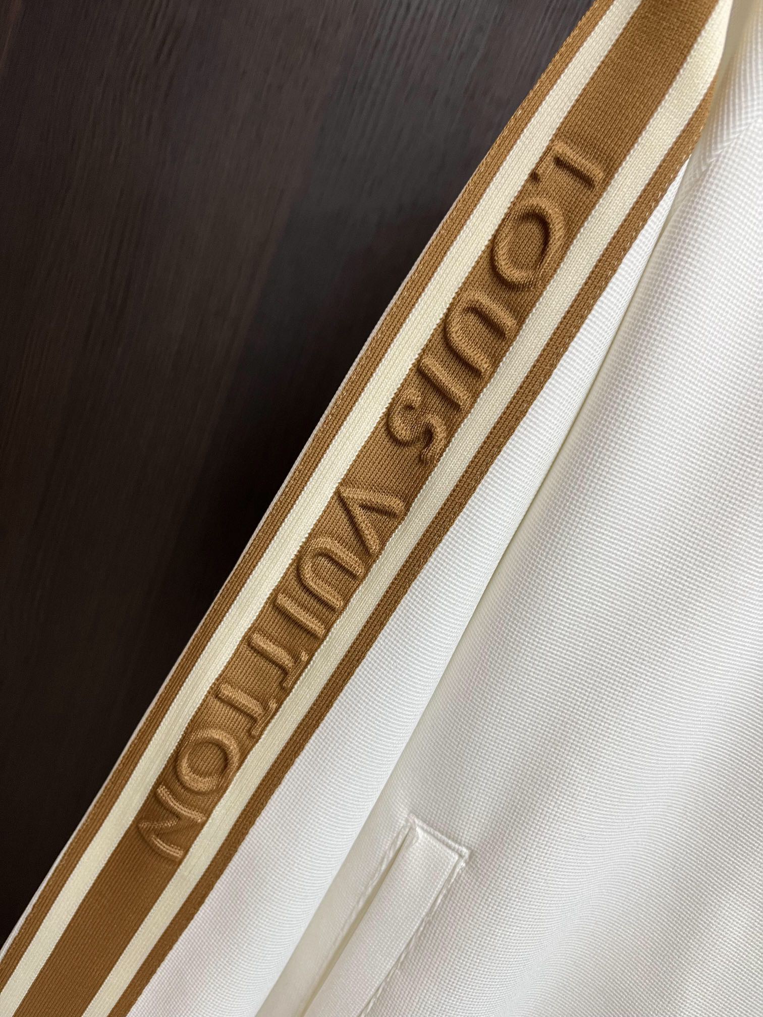 Men suits Top Quality