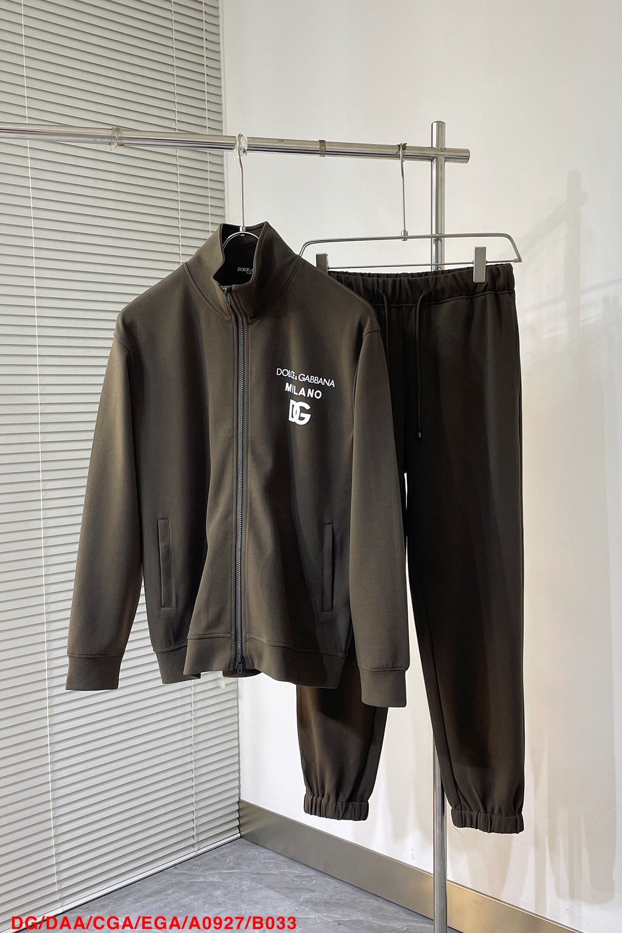 Men suits Top Quality