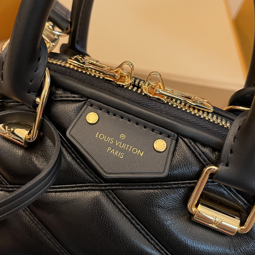 women L*ouis V*uitton Top Bag 23666