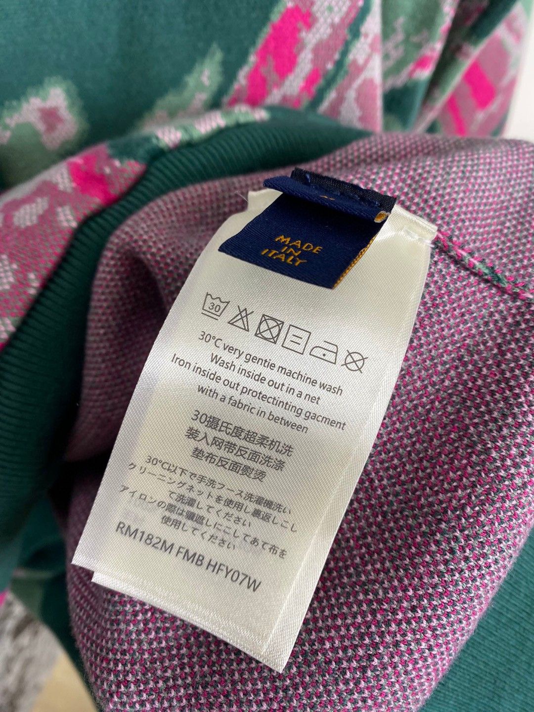 Men Women Sweater Top Quality ()