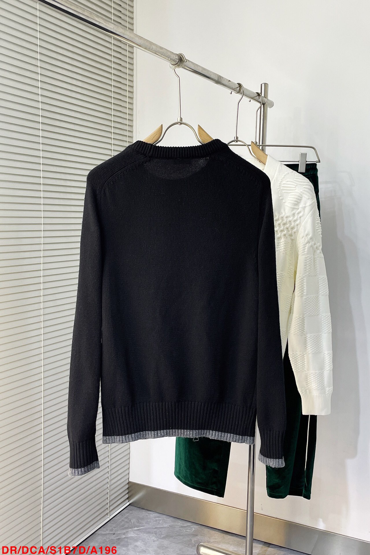 Men Women Sweater Top Quality ()