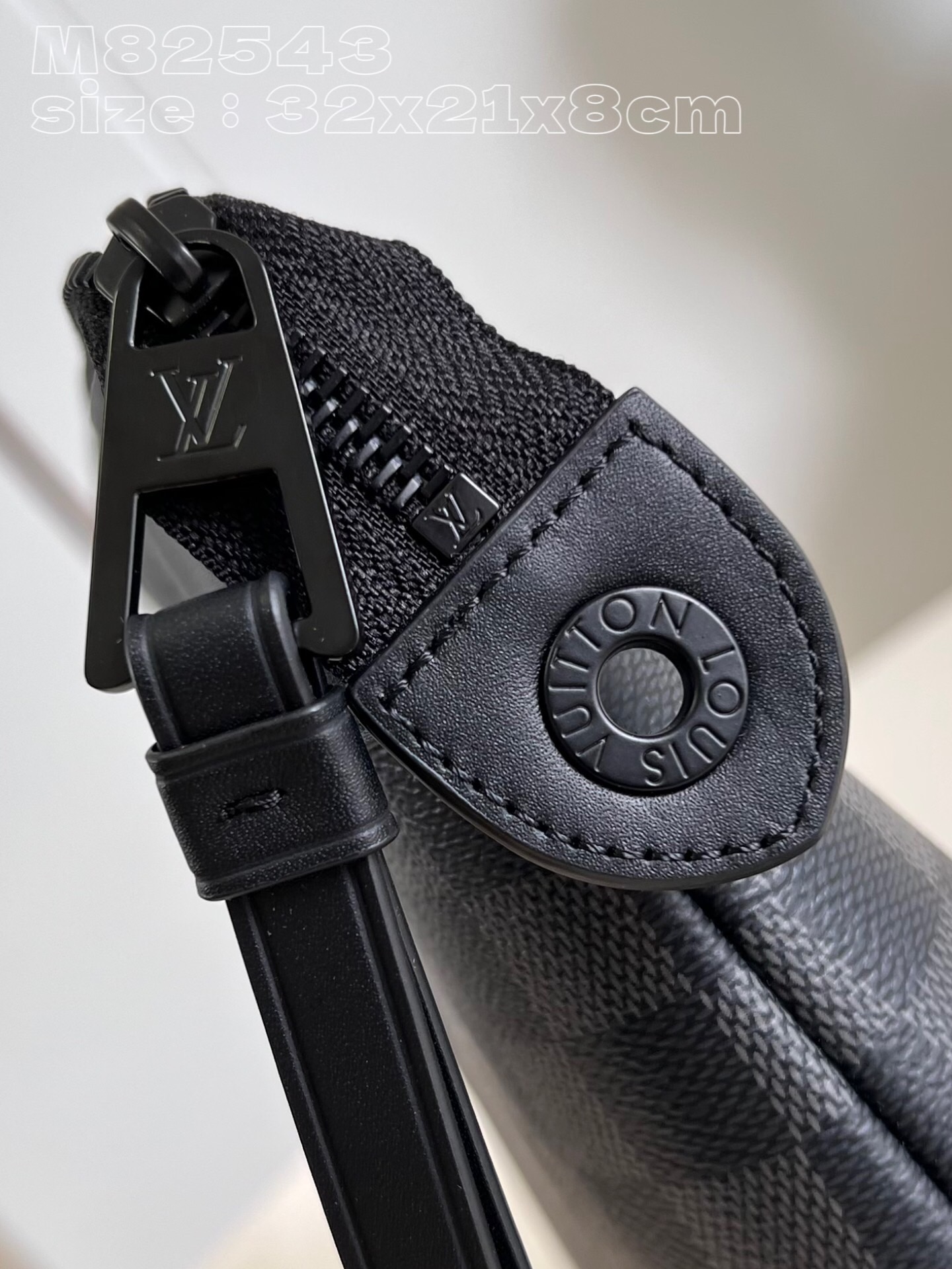 L*ouis V*uitton Top Bag