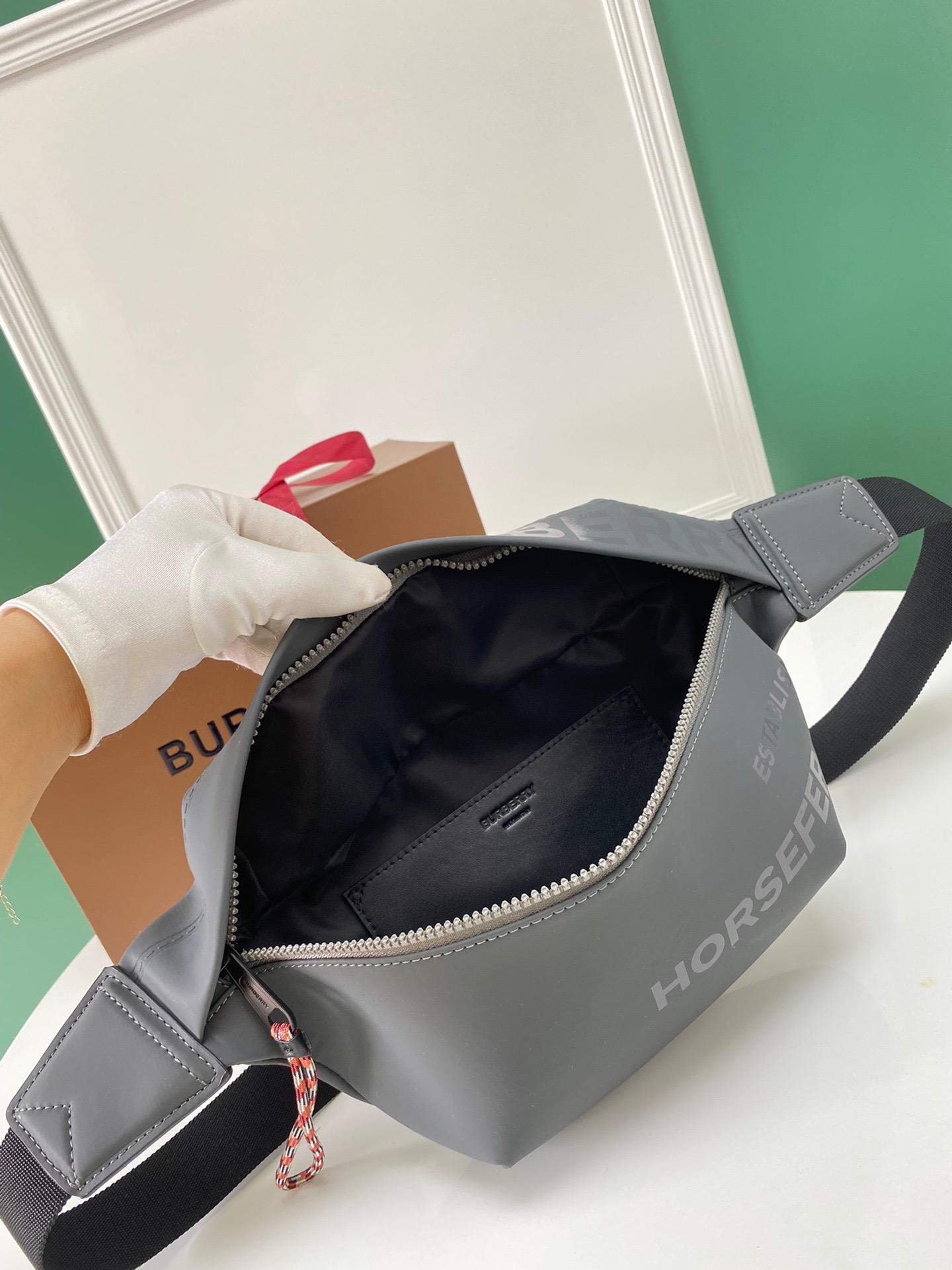 B*urberry Bag Top Quality