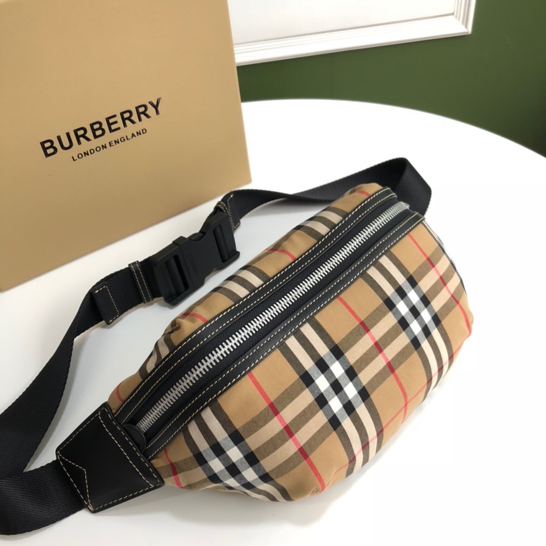 B*urberry Bag Top Quality