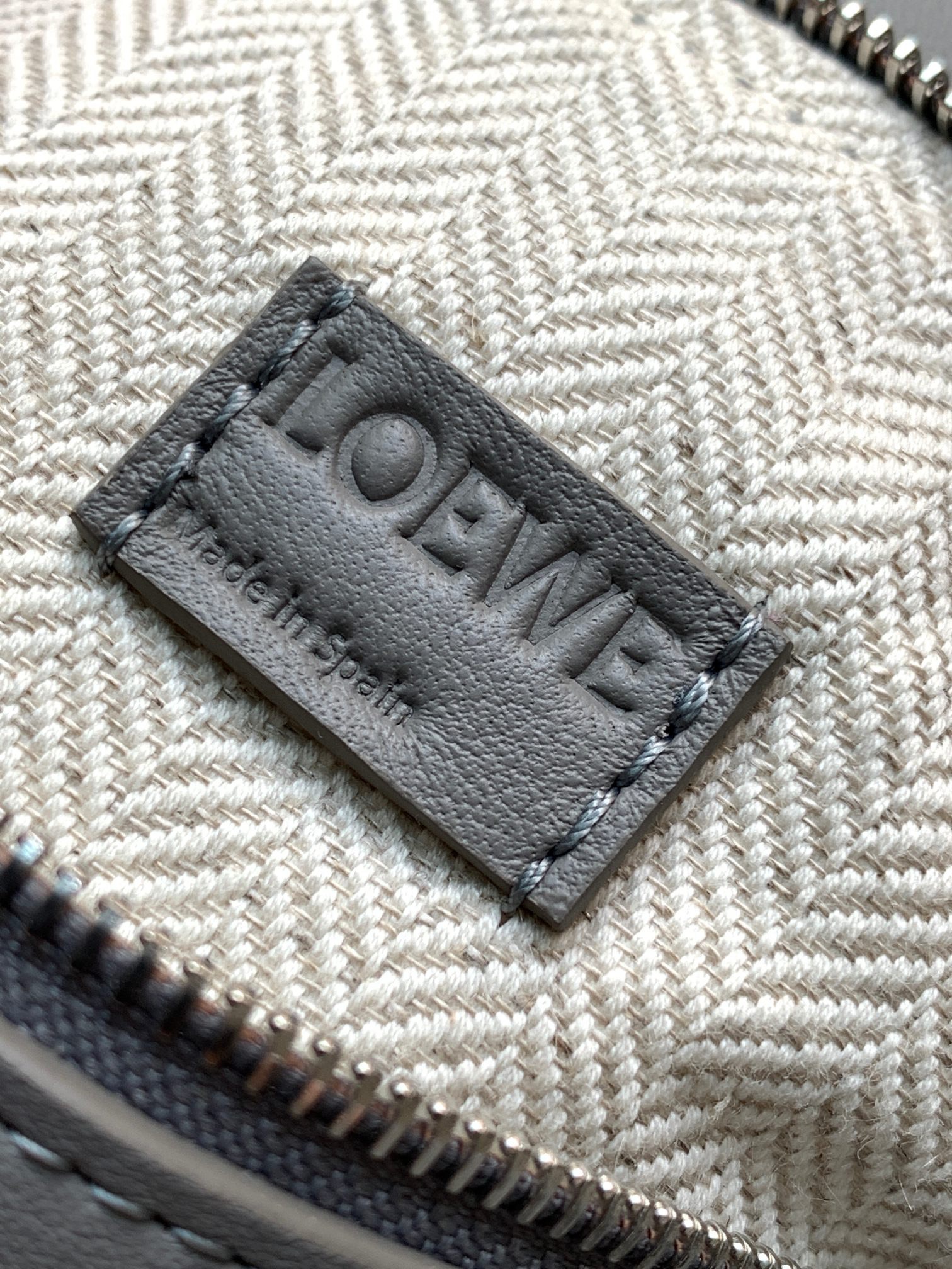 L*oewe Bag 9016 Top Quality