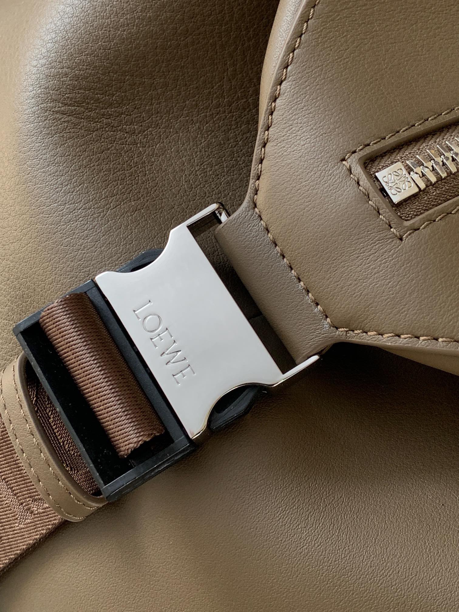 L*oewe Bag 9112 Top Quality