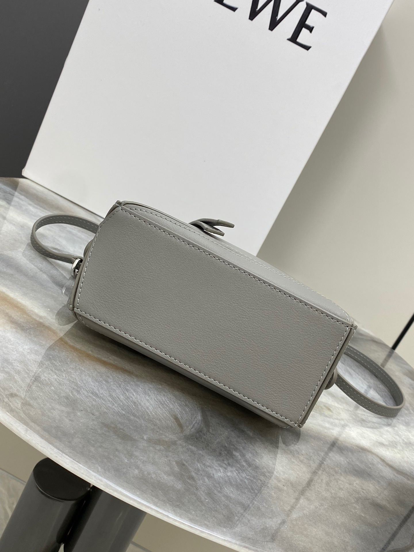 L*oewe Bag 9016 Top Quality