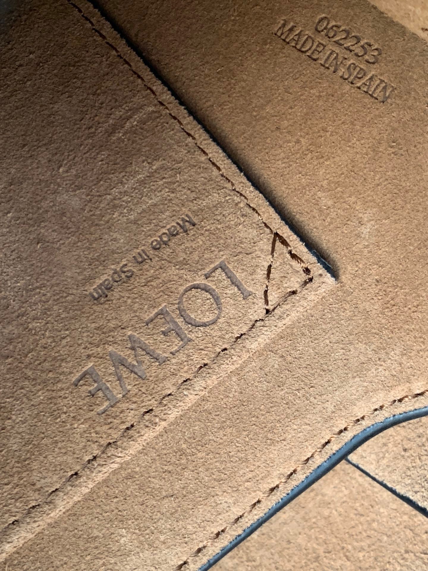 L*oewe Bag 011821 Top Quality