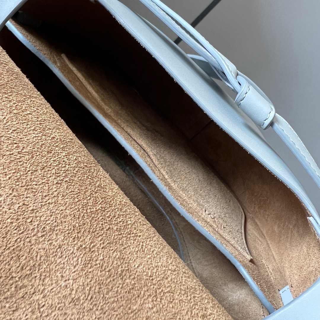 L*oewe Bag 011821 Top Quality