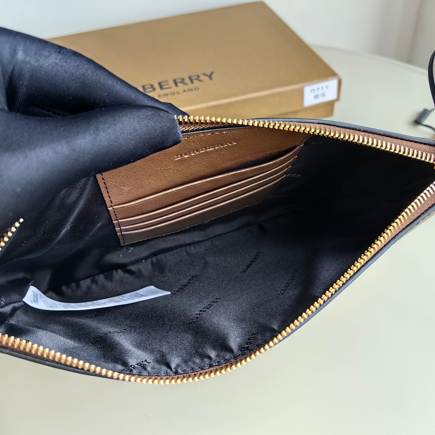 B*urberry Bag Top Quality