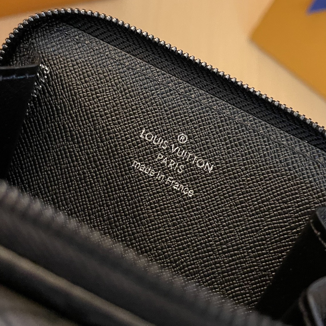 L*ouis V*uitton Top Bag M82771