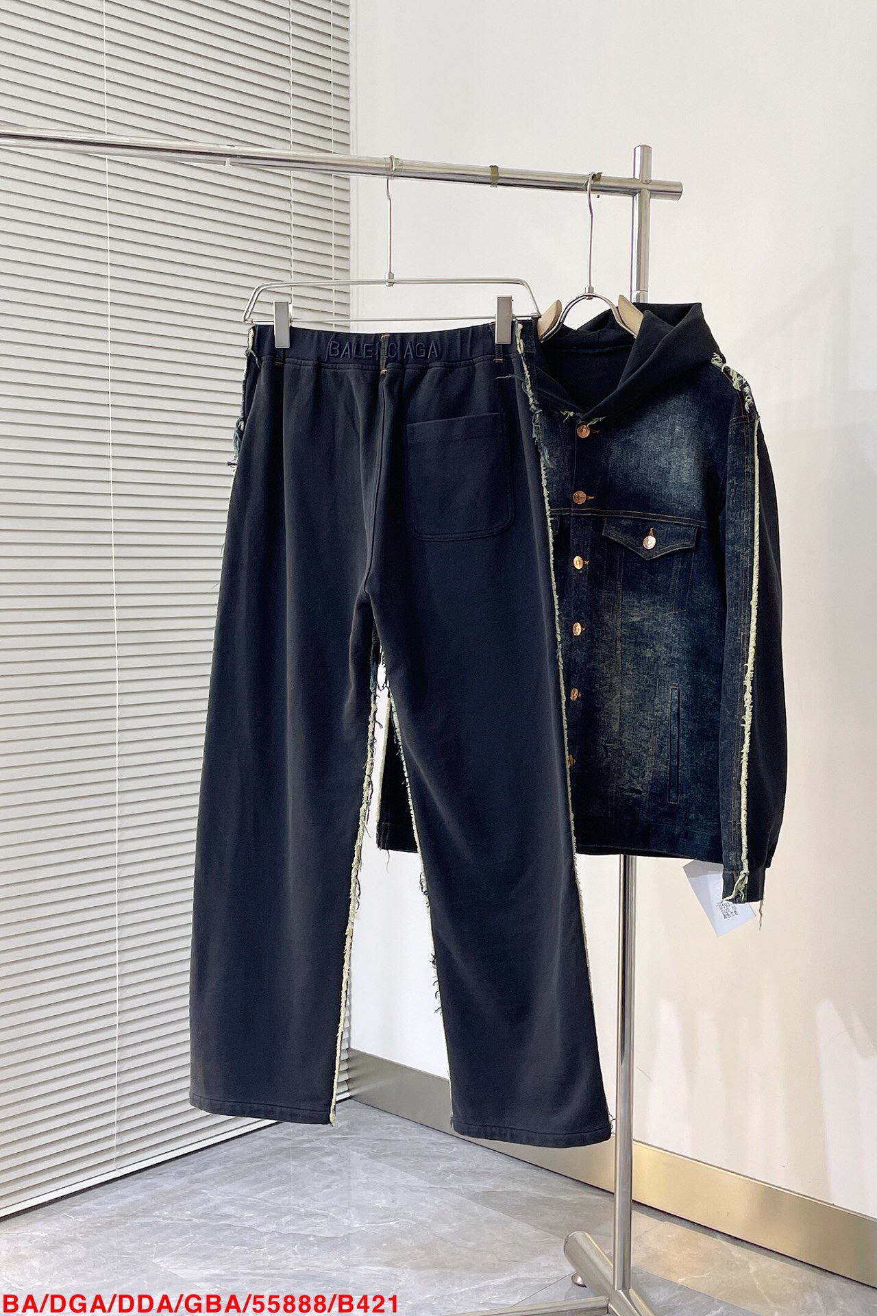 Men suits Top Quality