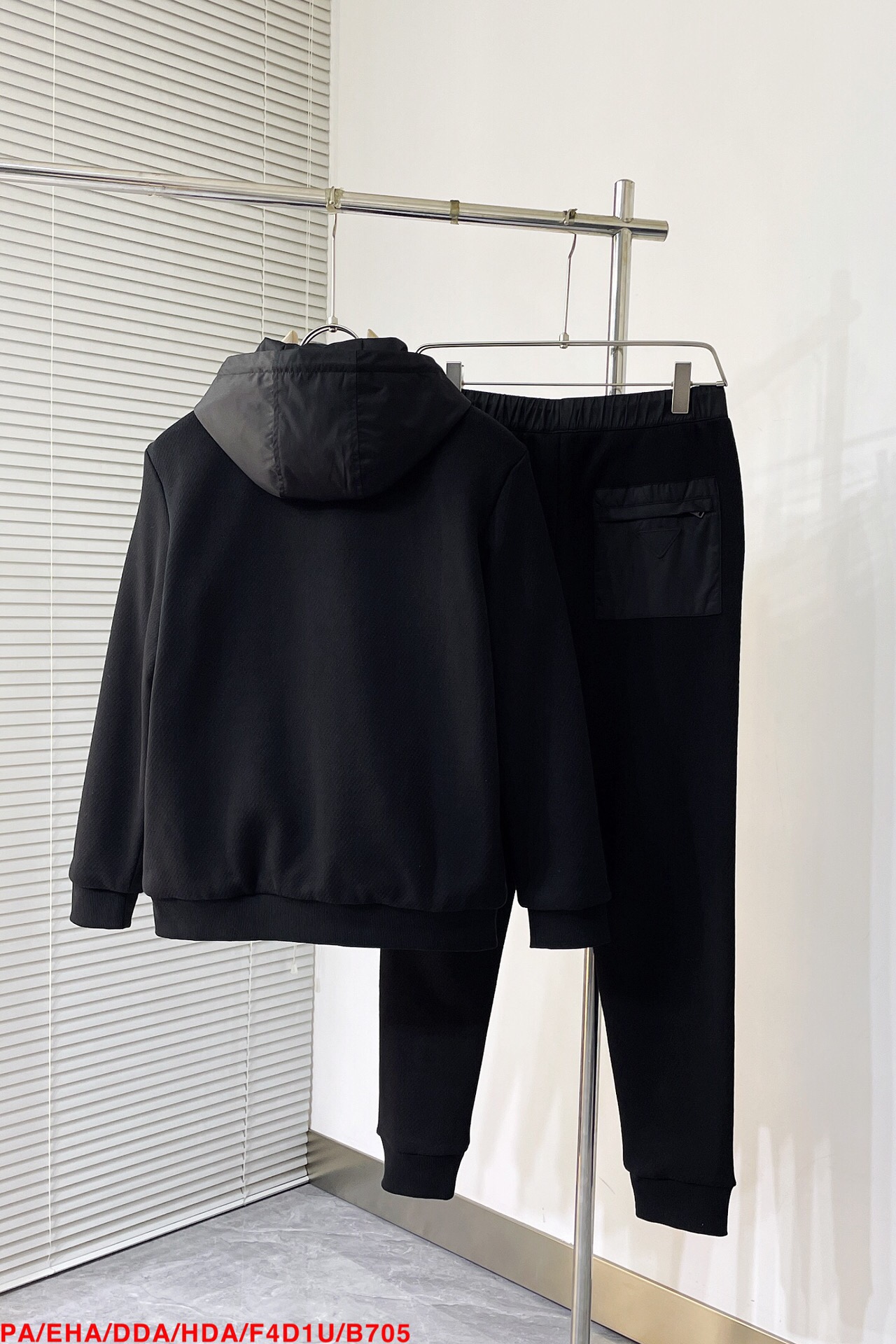 Men suits Top Quality