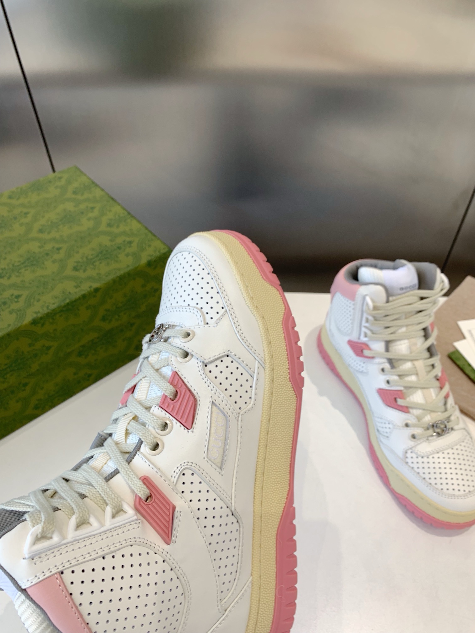 Women G*ucci Top Sneaker