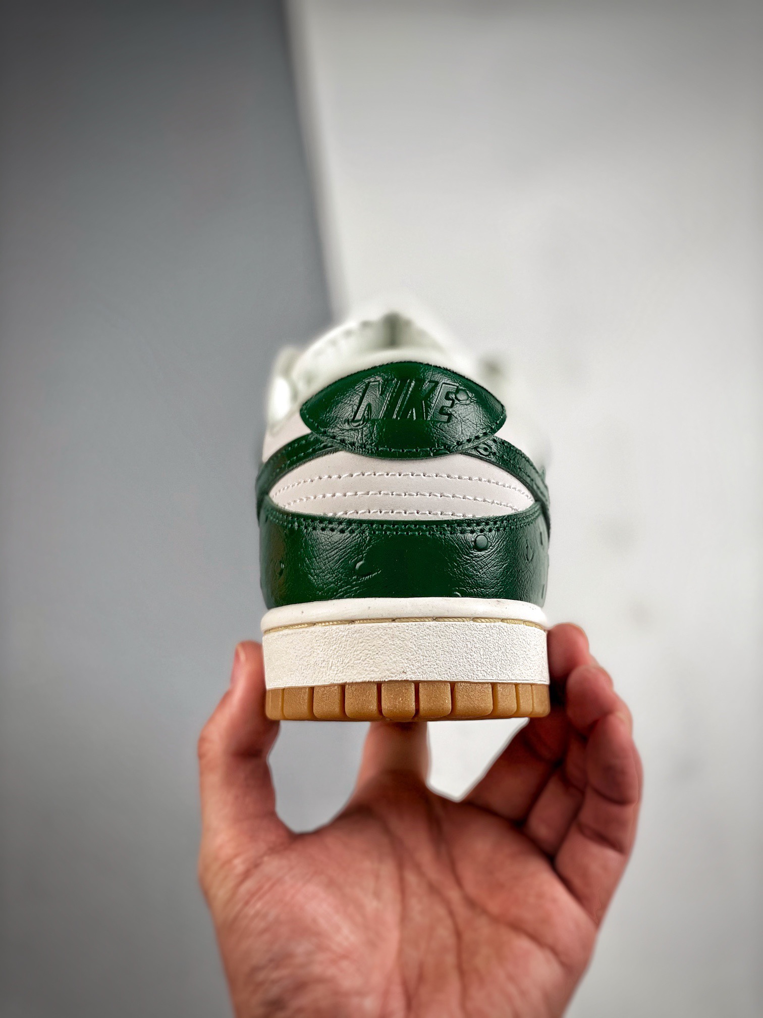 Men Women Nike SB Dunk Low