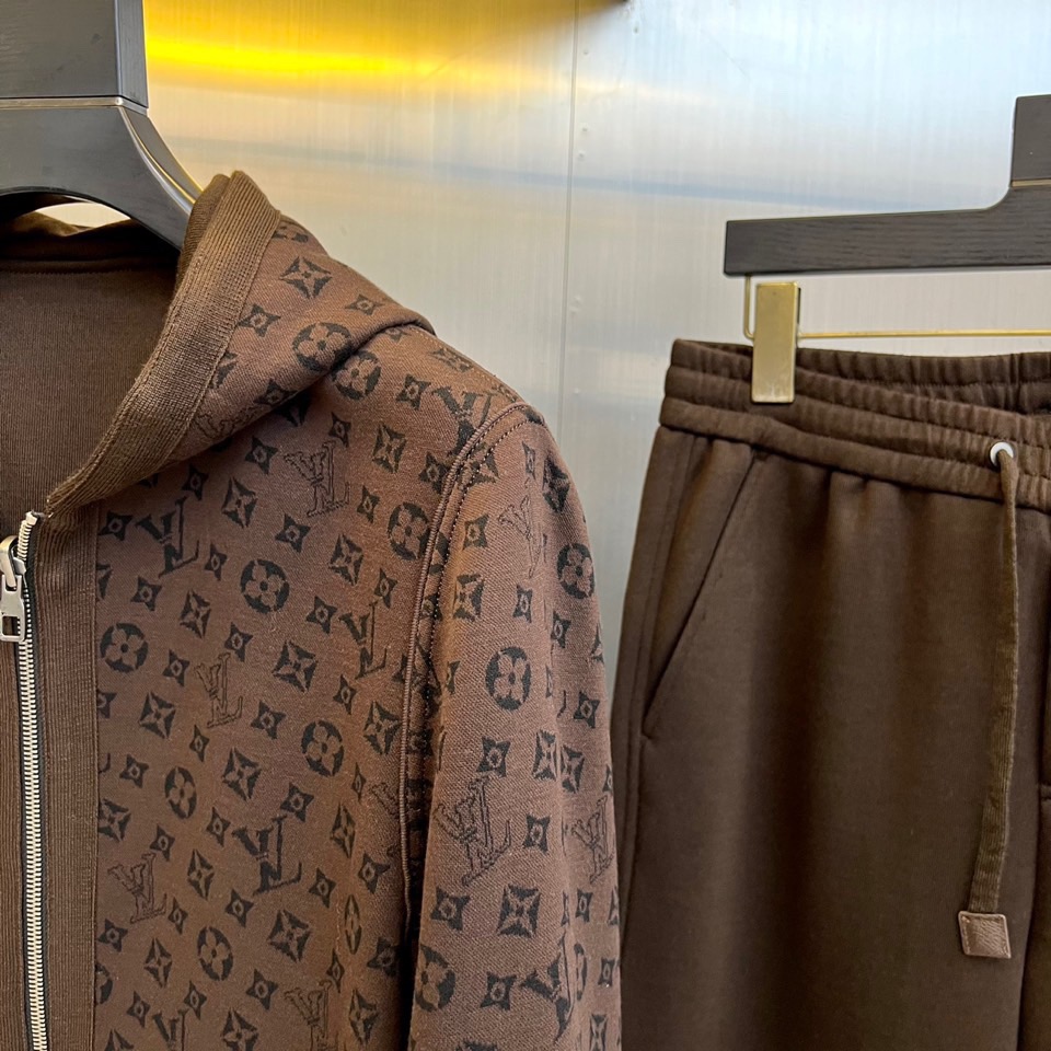 Men suits Top Quality