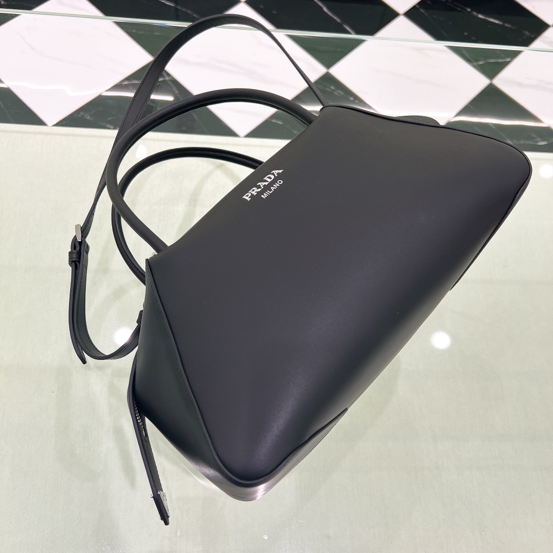 P*rada Bag Top Quality