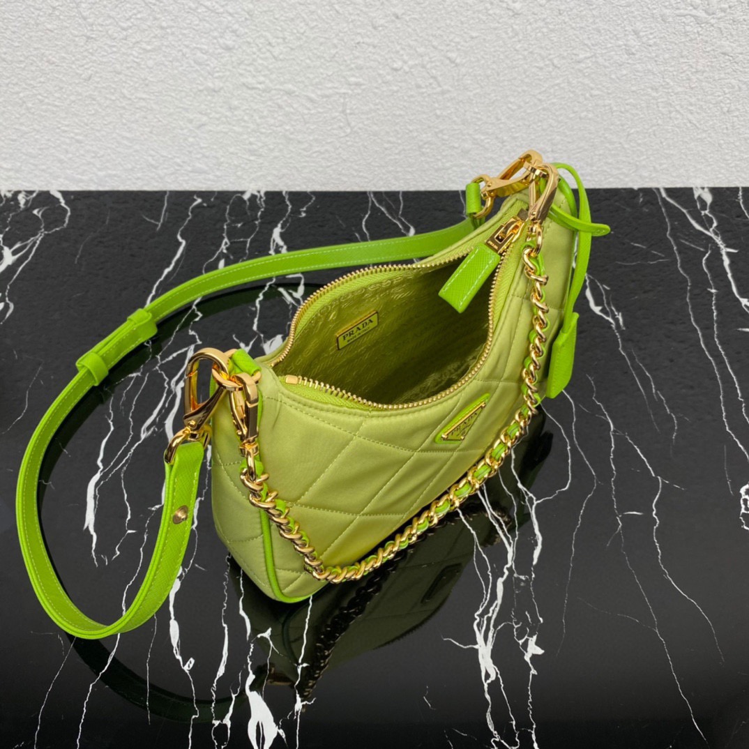 P*rada Bag Top Quality