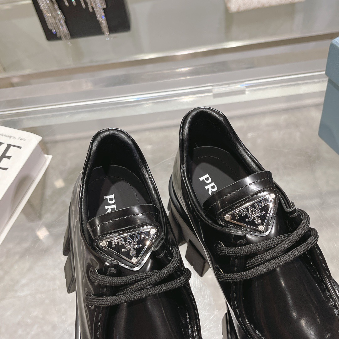 Women P*rada Top Sneaker