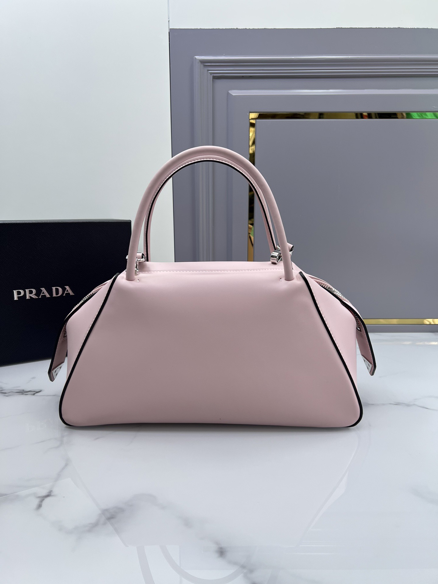 P*rada Bag Top Quality
