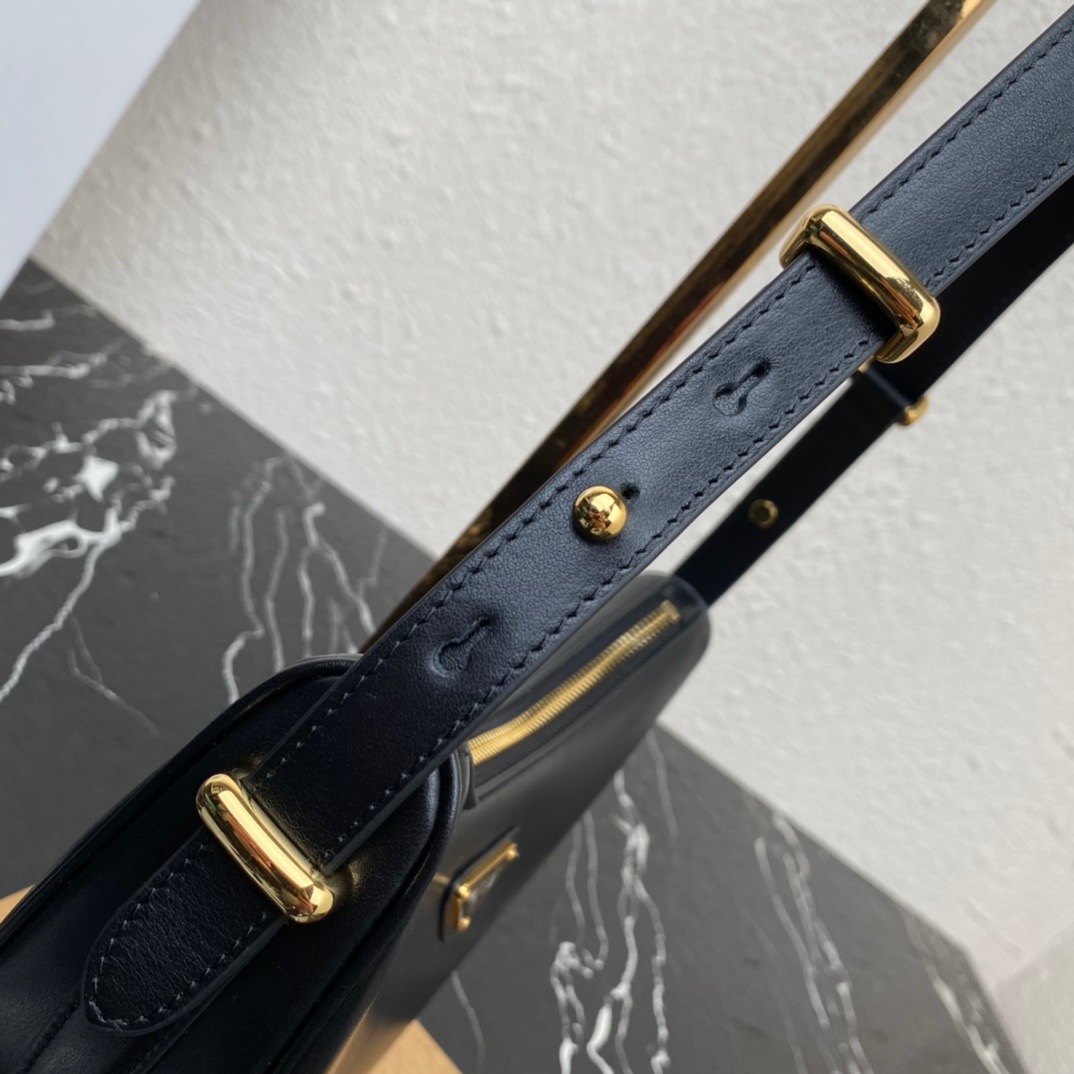 P*rada Bag Top Quality