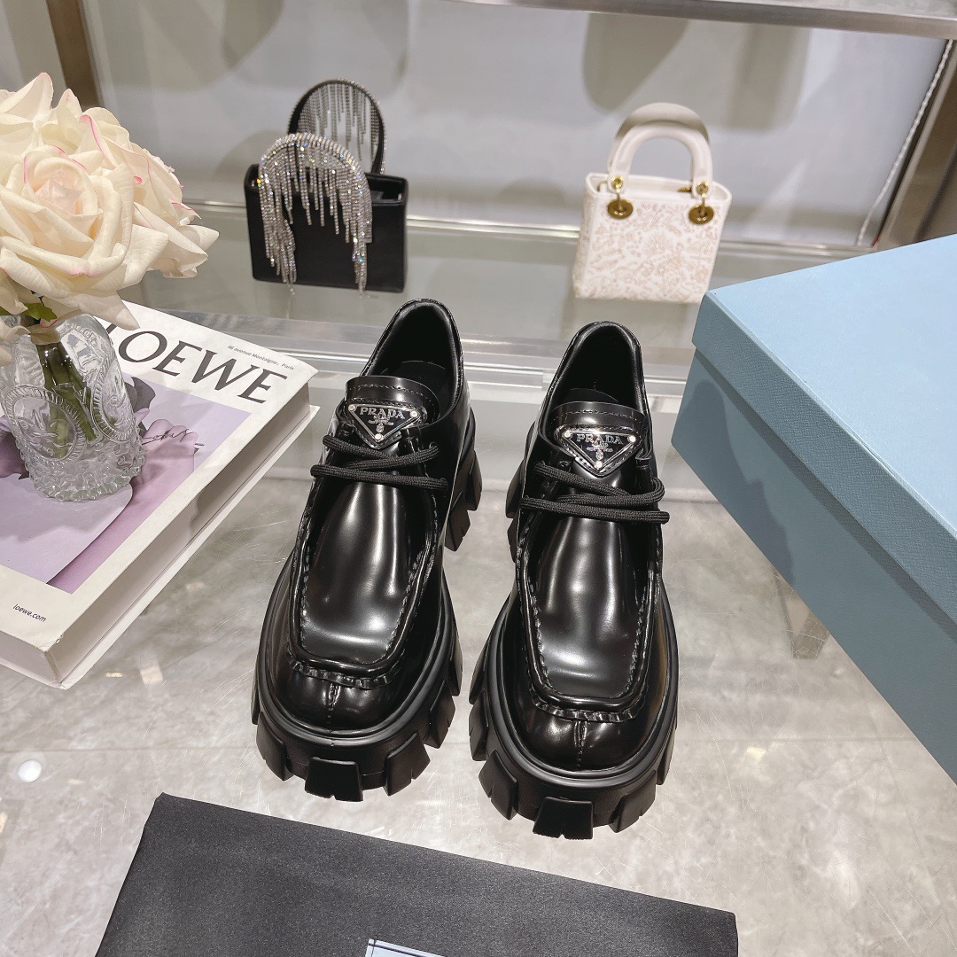 Women P*rada Top Sneaker