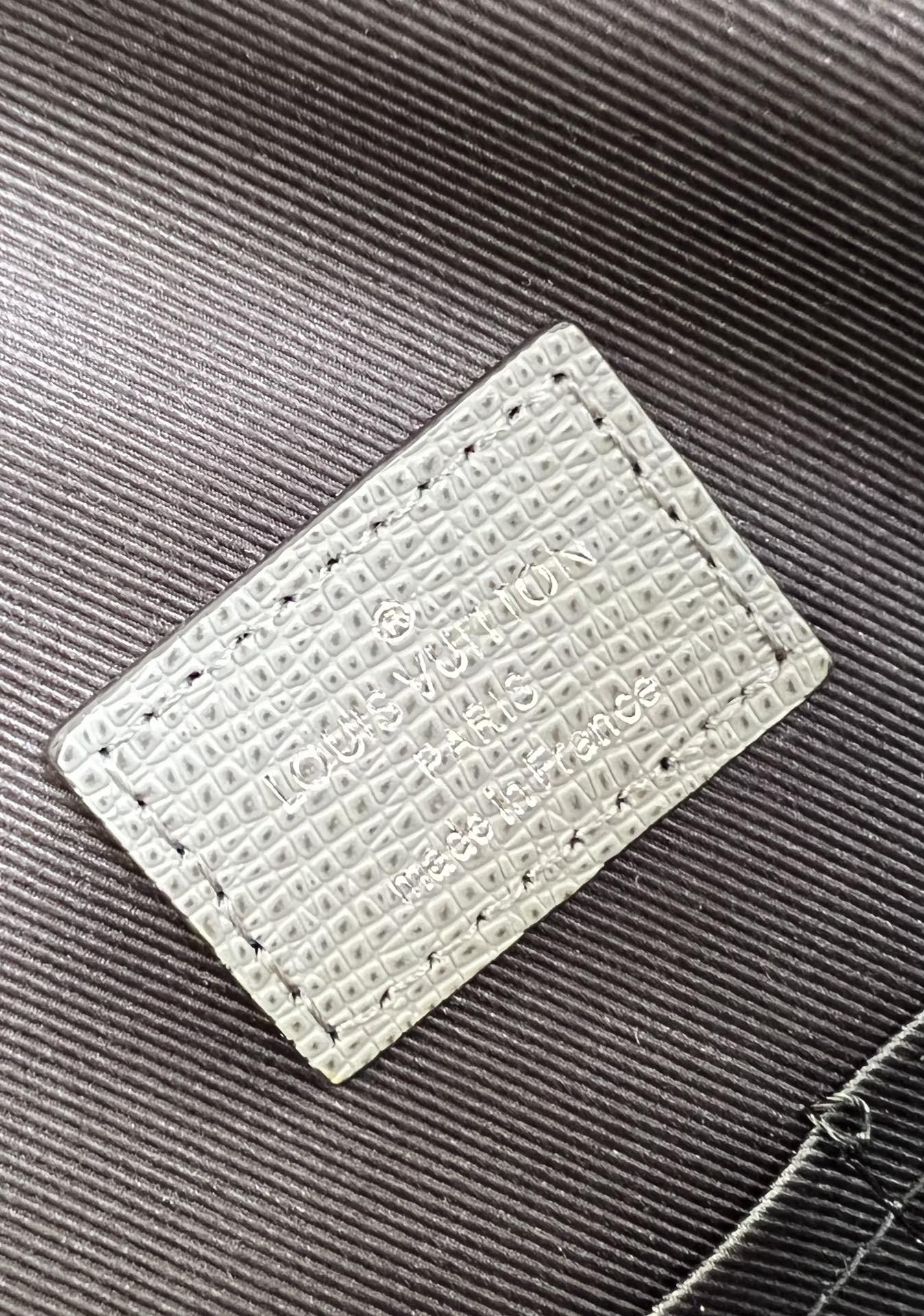 L*ouis V*uitton Top Bag