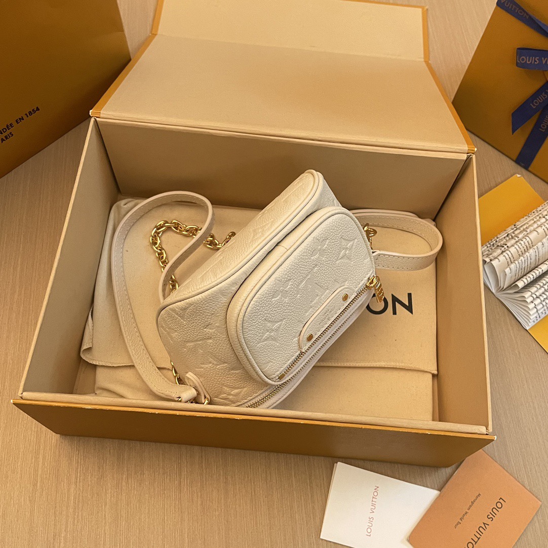 L*ouis V*uitton Top Bag