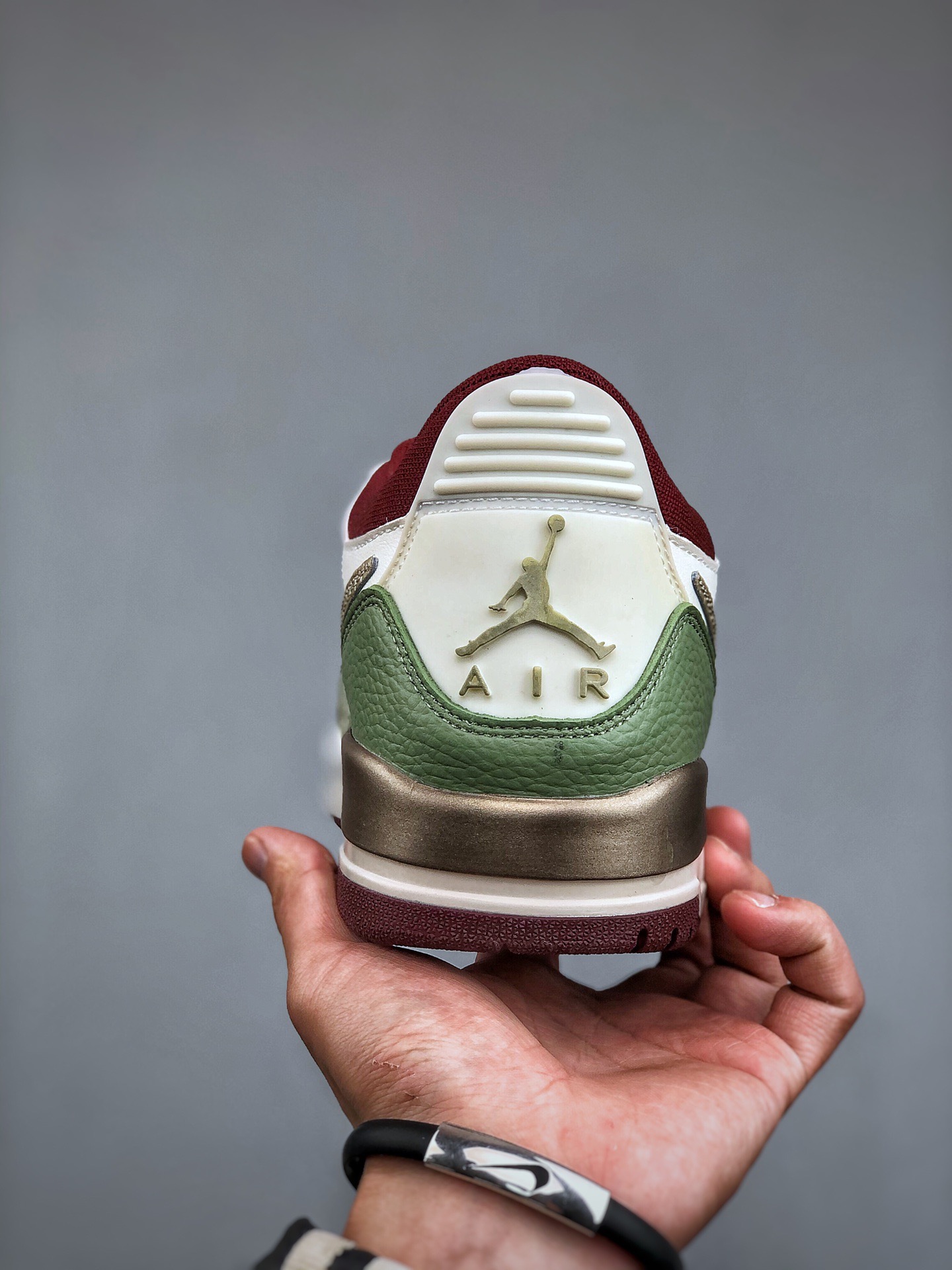 Air Jordan Legacy 312