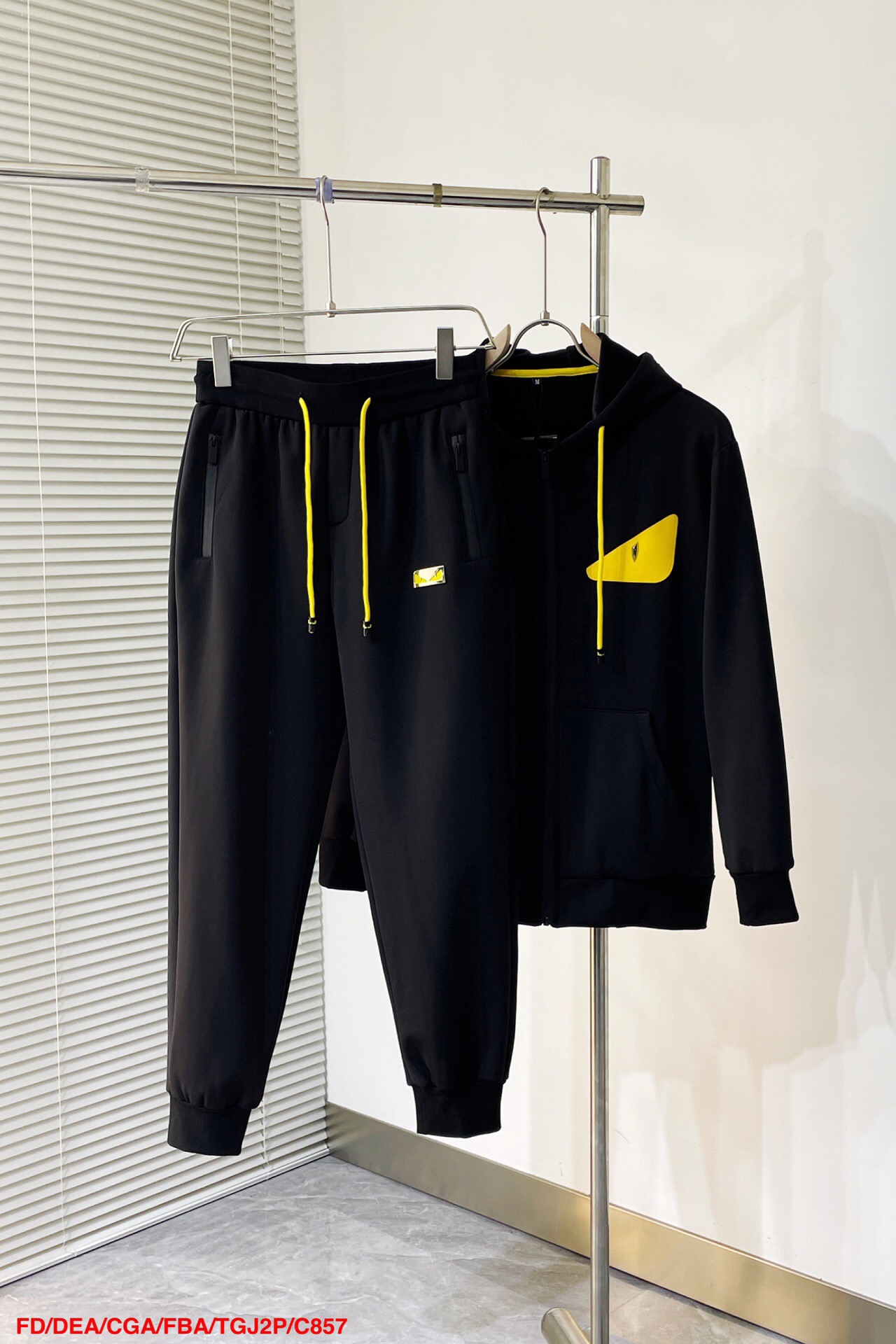 Men suits Top Quality