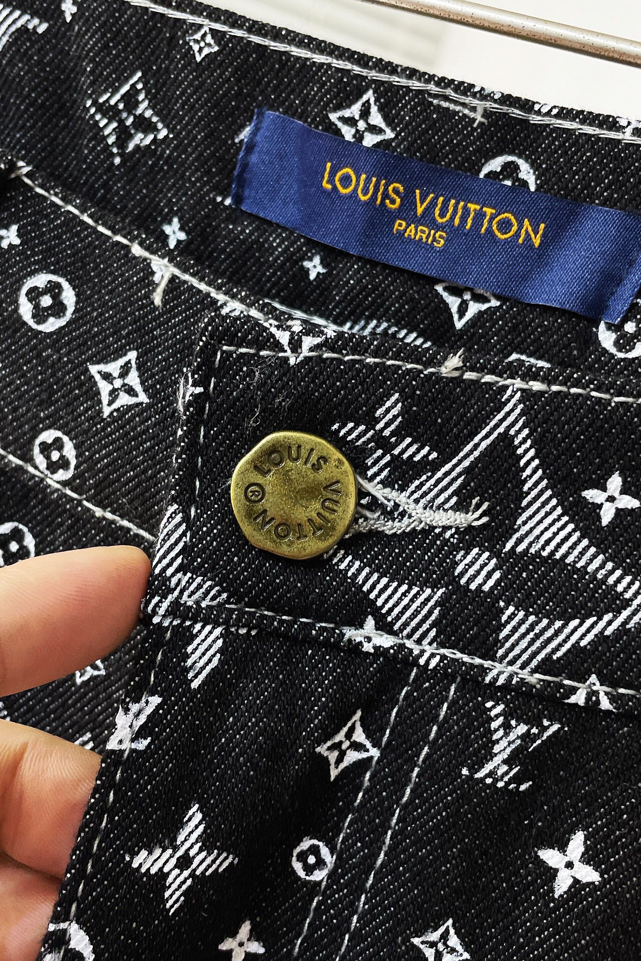 Men suits Top Quality