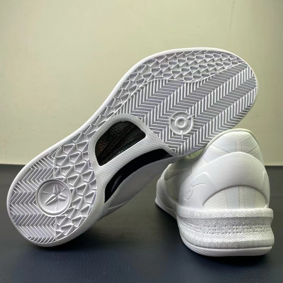 Men Nike zoom kobe 8