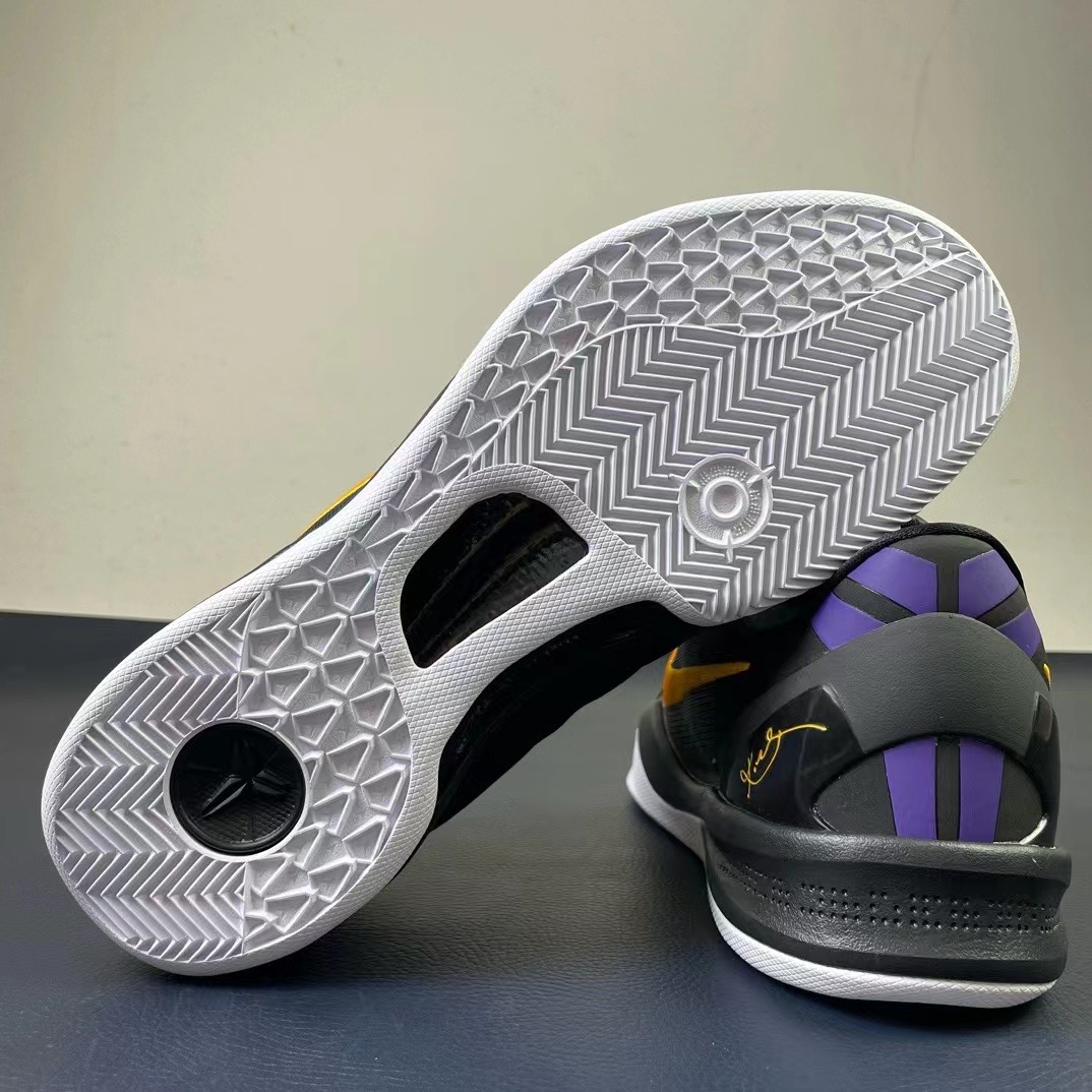 Men Nike zoom kobe 8