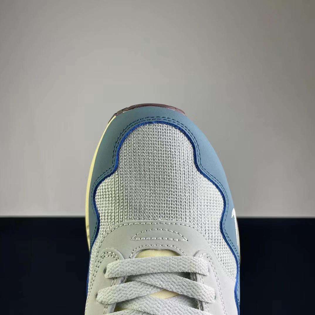 Nike Air Max+P*atta )