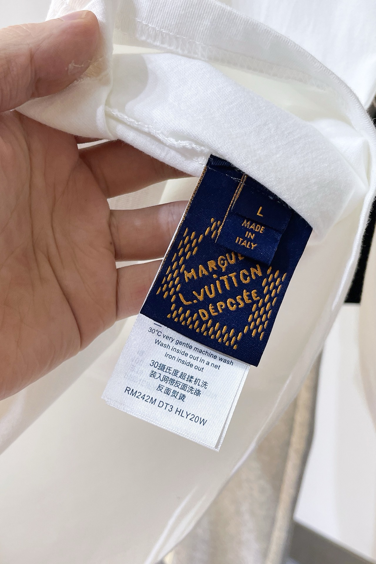 Men T-shirt Top Quality