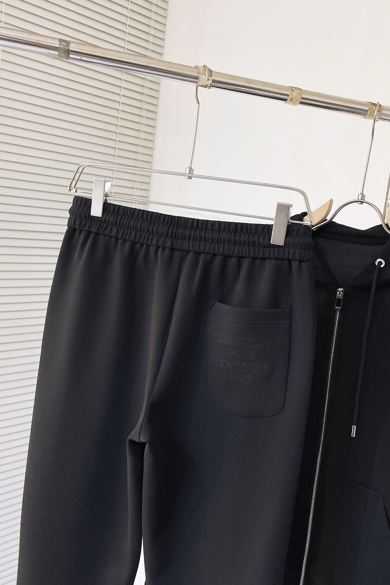 Men suits Top Quality