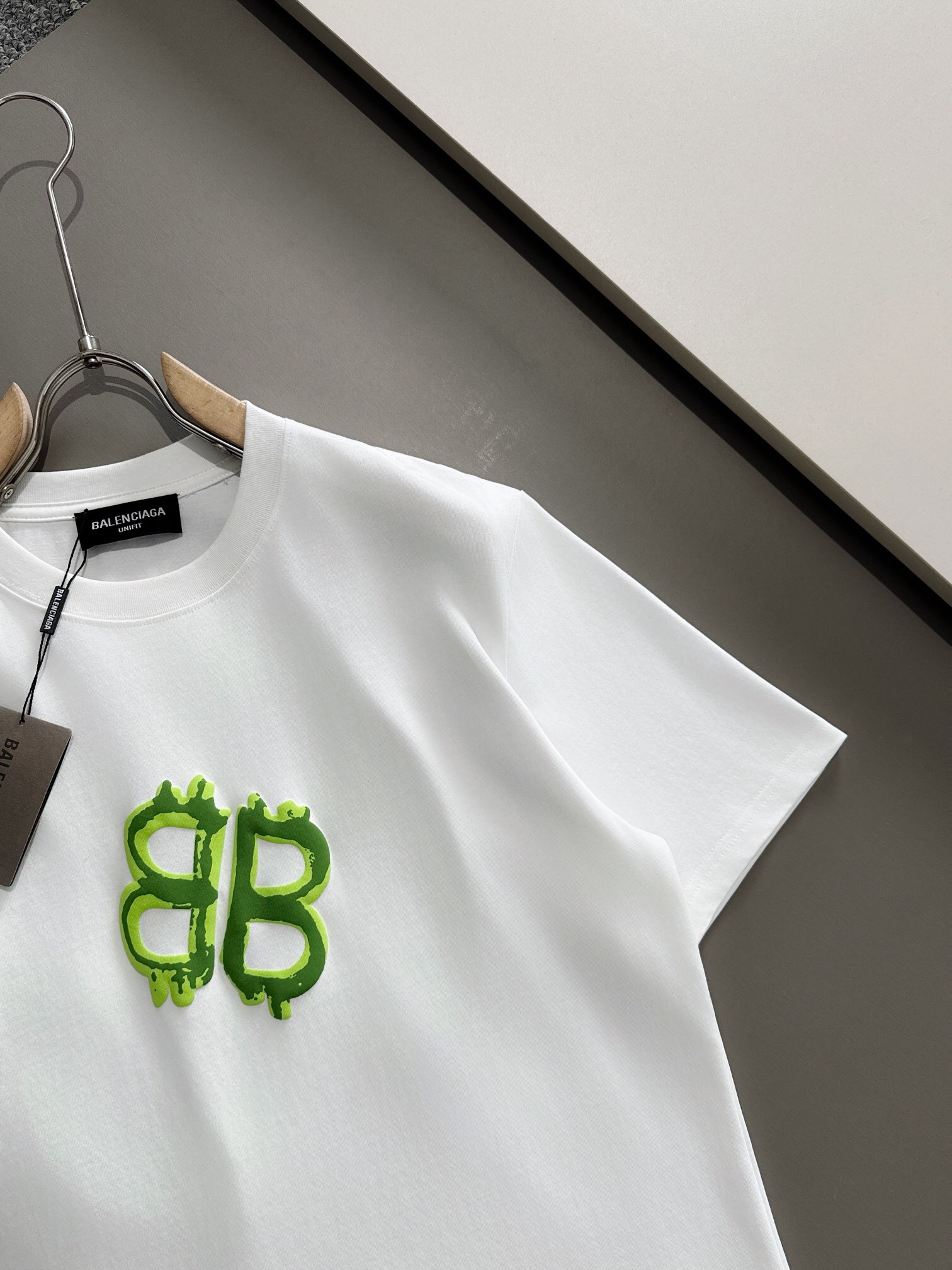 Men T-shirt Top Quality