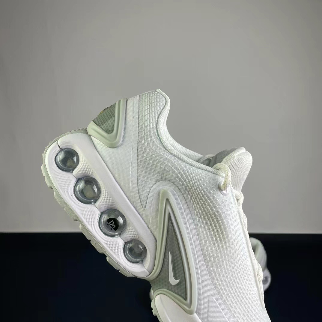 Nike Air Max Dn+LW )