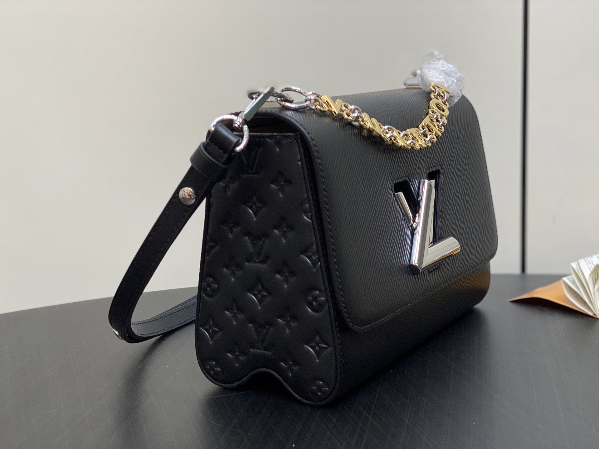 L*ouis V*uitton Top Bag