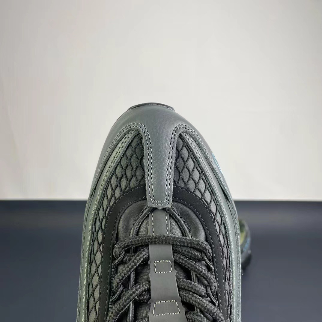 Nike Air Max95+Corteiz )