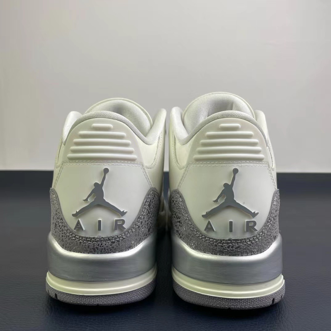 NIKE Air Jordan 3