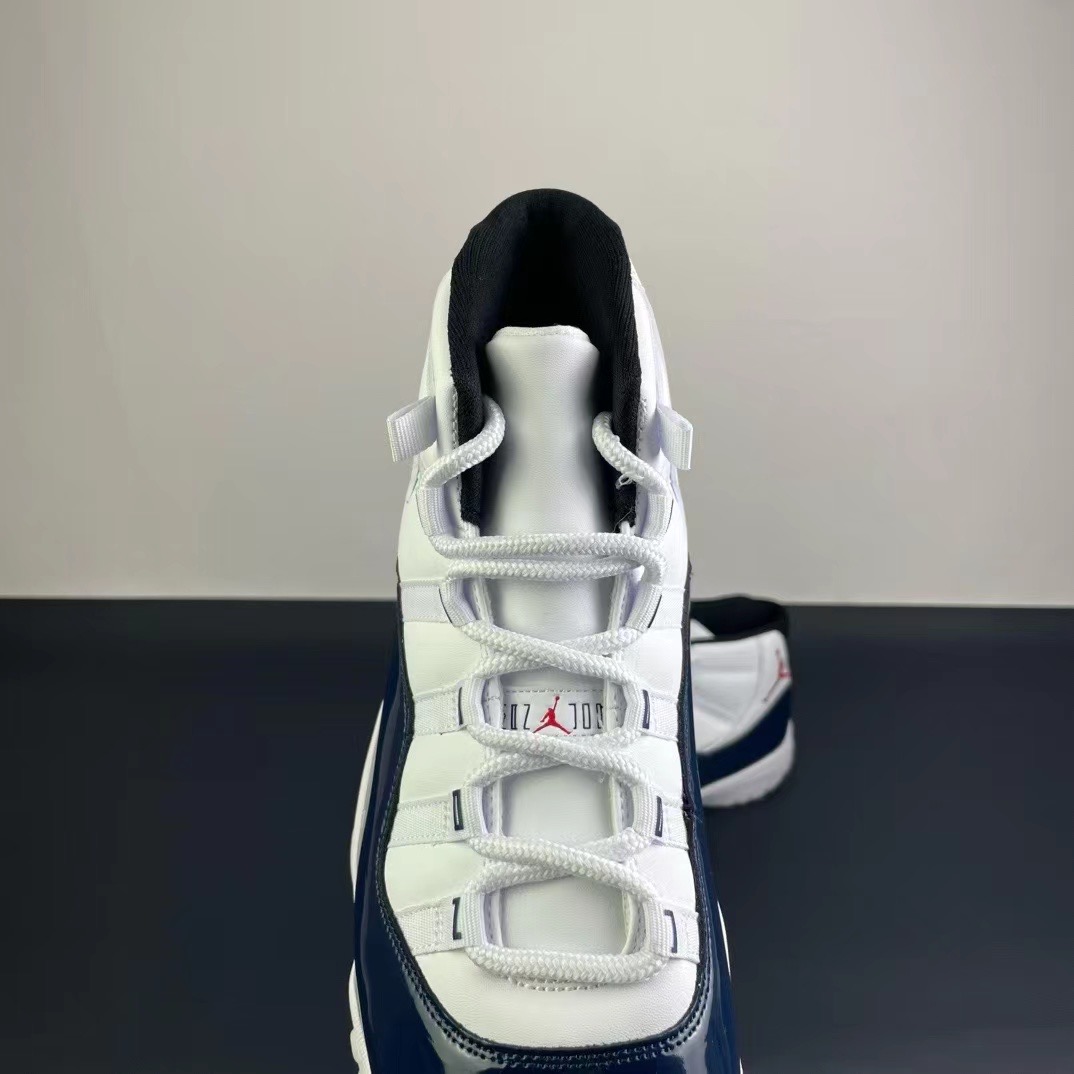 NIKE Air Jordan 11()