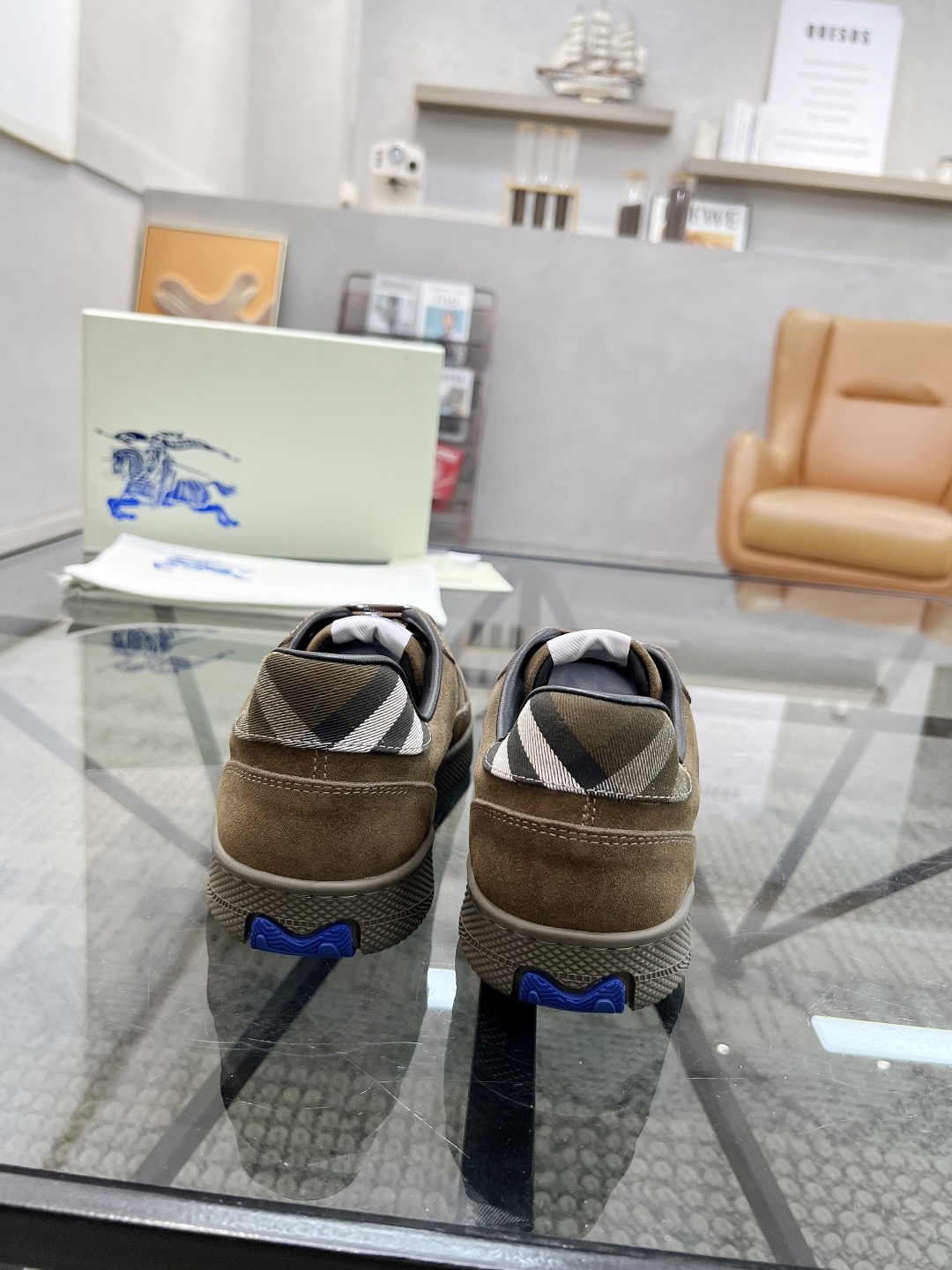 Men B*rberry Sneaker ()