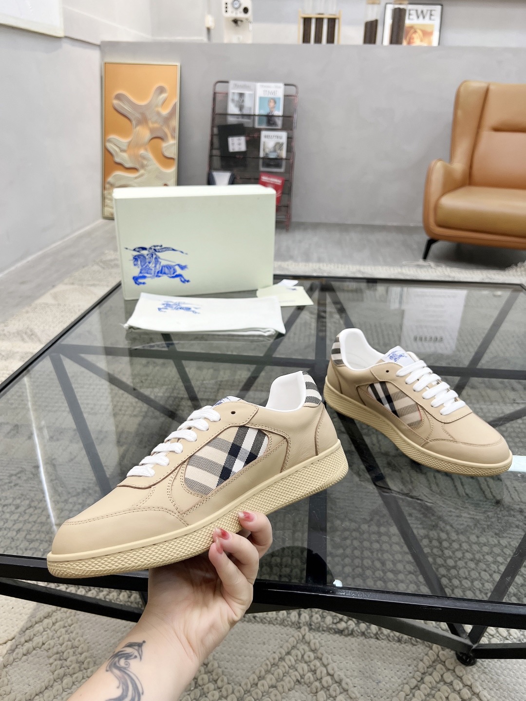 Men B*rberry Sneaker （）