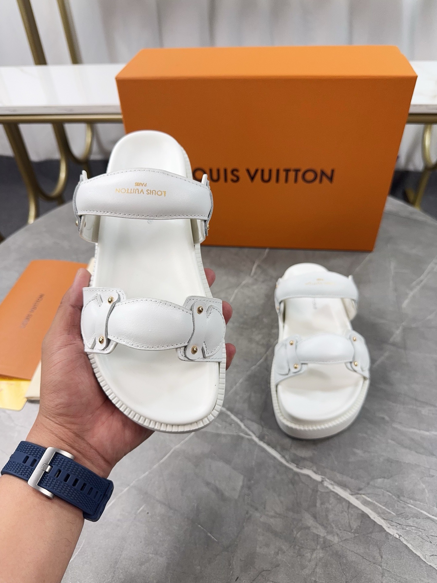 Women L*ouis V*uitton Top Sandals