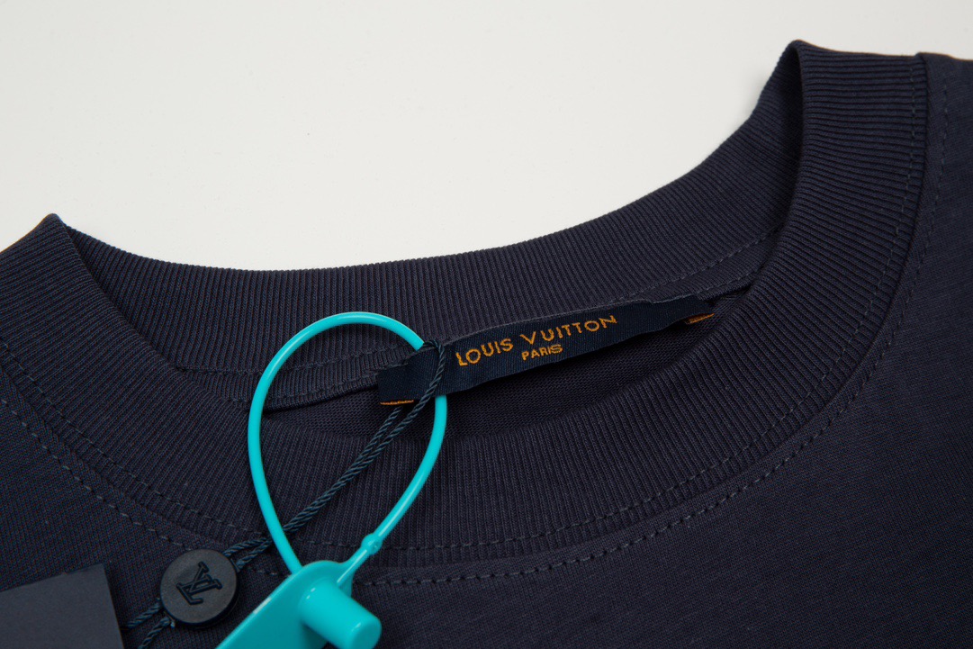 Men Women T-shirt Top Quality