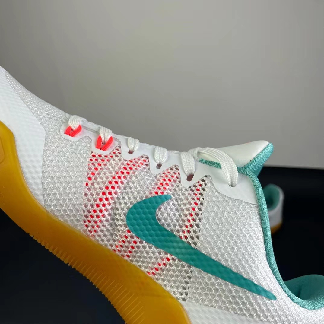 Nike zoom kobe11