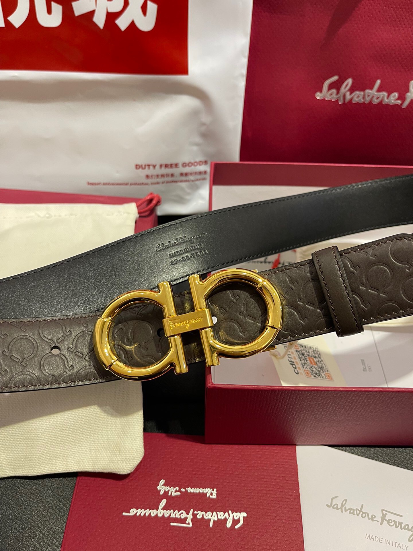 F*erragamo Top Version