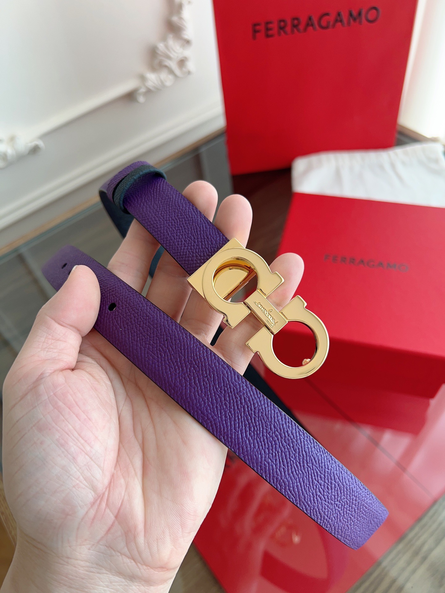 F*erragamo Top Version